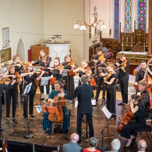 David Brophy, Laura van der Heijden and Festival Strings