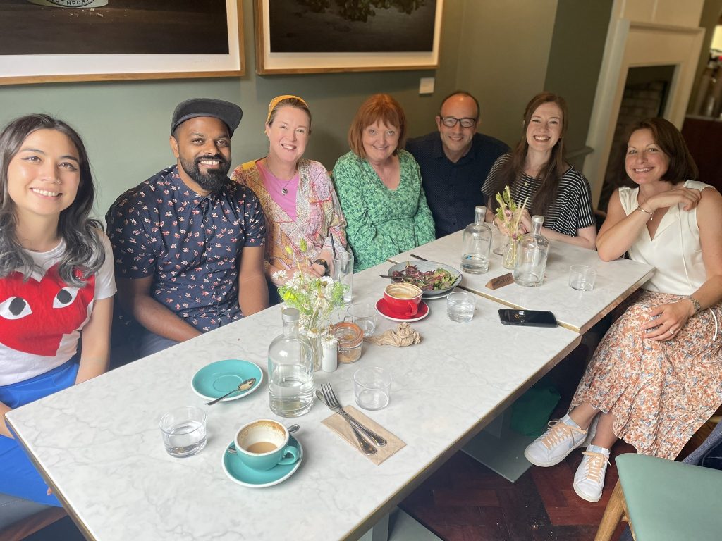 Children’s Authors and Illustrators Meet Up