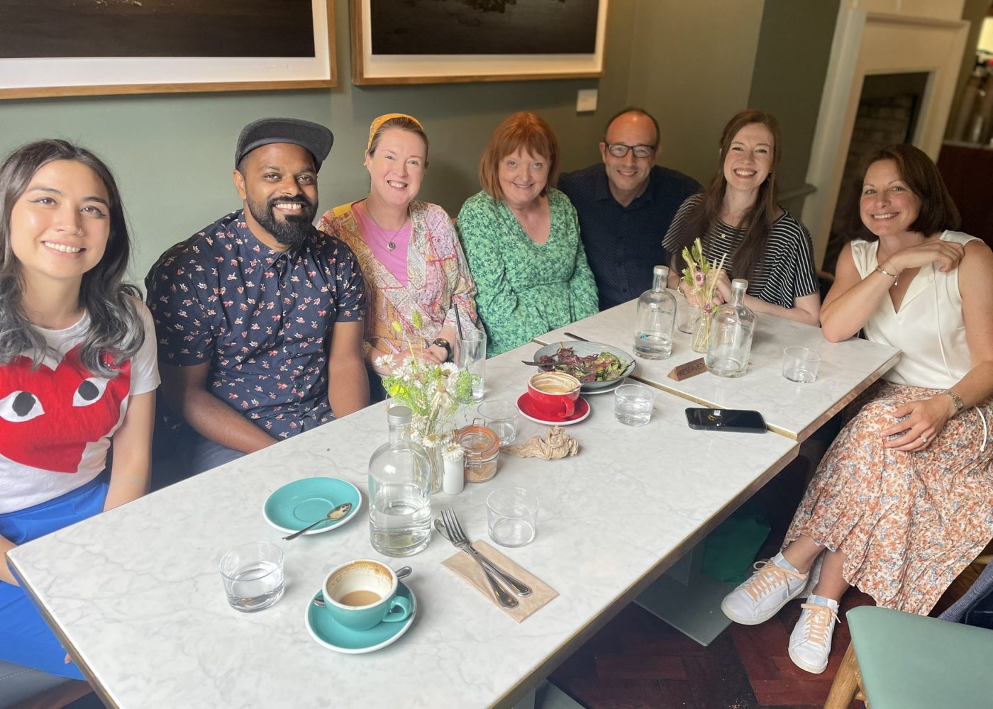 Children’s Authors and Illustrators Meet Up
