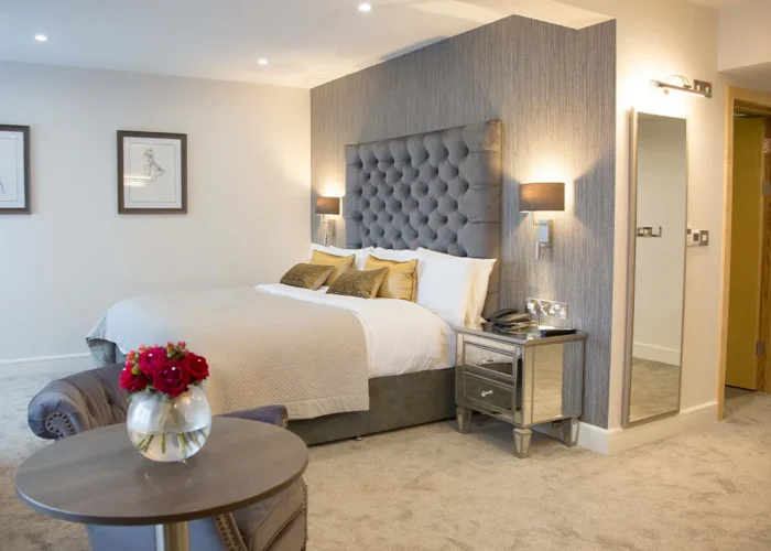Westlodge Hotel